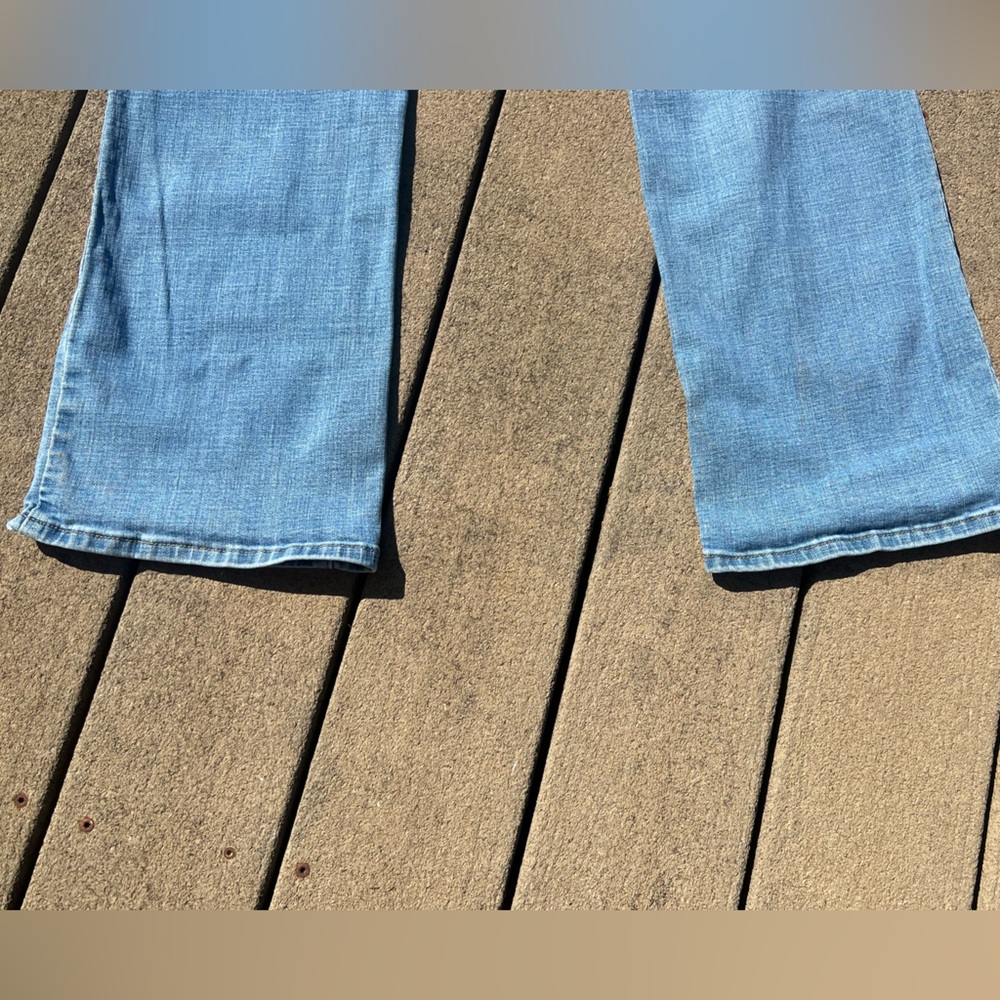 Women’s Levi Classic Boot Jeans size 14Long - Picture 5 of 6